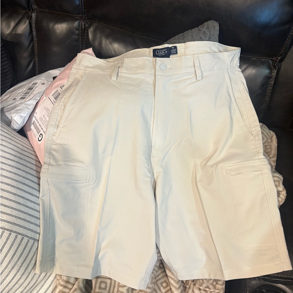 Chaps Men's Beige Cargo Shorts